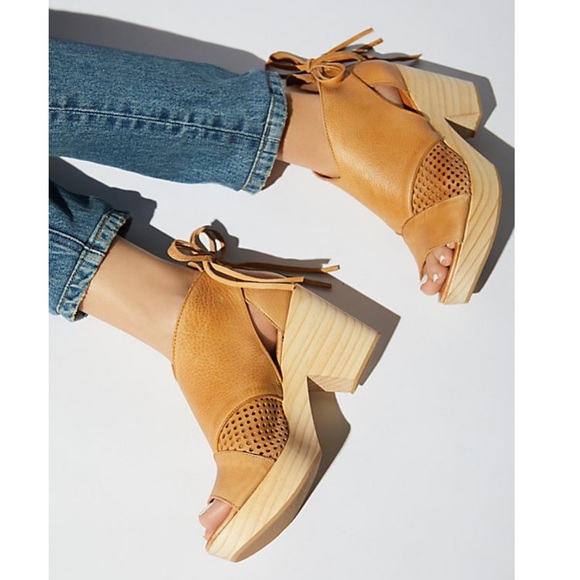 Free People Shoes - Free People clogs